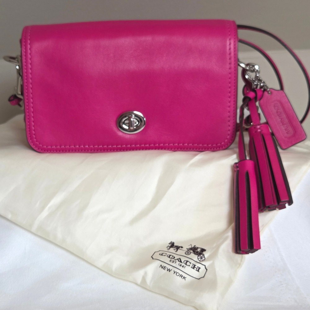 Coach Legacy 19914 Dinky Designer Crossbody Bag Pink Leather Turnlock Tassel Tag